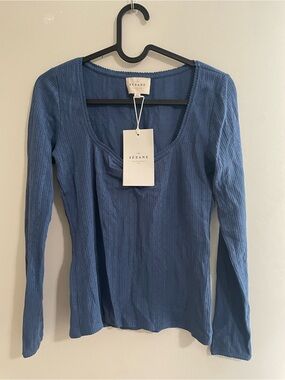 Sézane Slate Blue Long-Sleeve Scoop Neck Tee